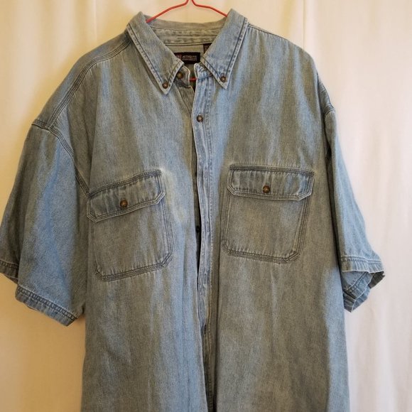 Shirt - Picture 1 of 4